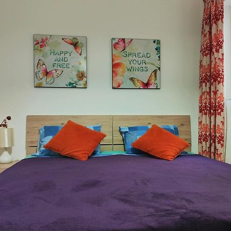 Marsalforn Your Room, Your Apartment, Your Shared Pool מראה חיצוני תמונה